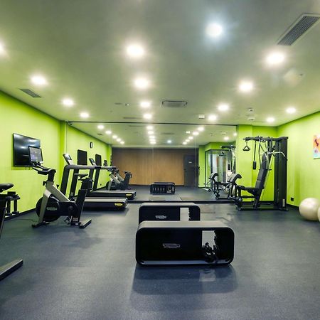 Ibis Tbilisi Airport Hotel Екстериор снимка